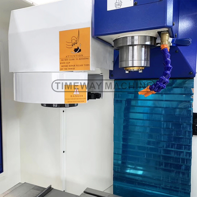 Centro di lavorazione verticale VMC400G ad alta precisione con capacità di carico di 150 kg