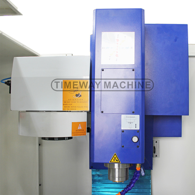 Centro di lavorazione verticale VMC400G ad alta precisione con capacità di carico di 150 kg