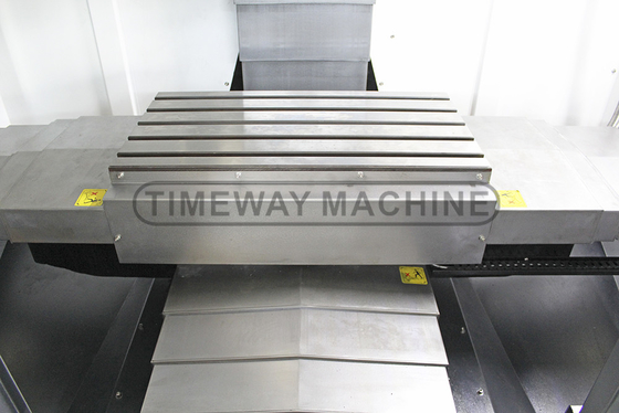 VMC650 centro macchina verticale ad alta precisione con sistema CNC