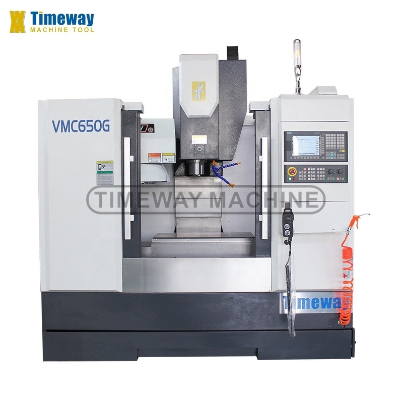 Timeway è leader tra i centri di fresatura verticale a 3 assi con velocità di mandrino da 1 a 8000 giri al minuto.